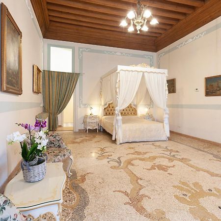 Luxury Apartment Pesaro Papafava Venise Extérieur photo