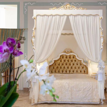 Luxury Apartment Pesaro Papafava Venise Extérieur photo