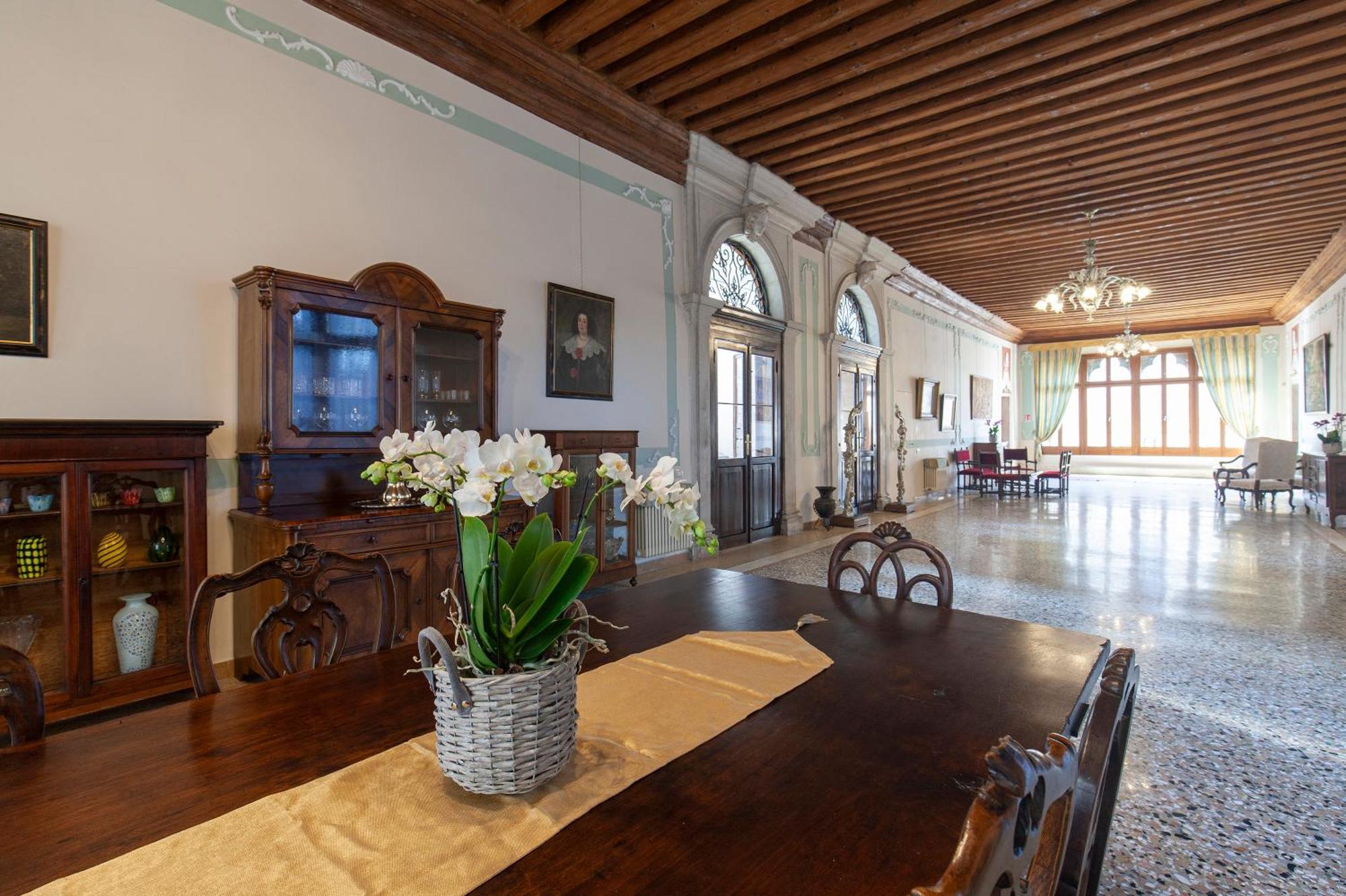 Luxury Apartment Pesaro Papafava Venise Extérieur photo